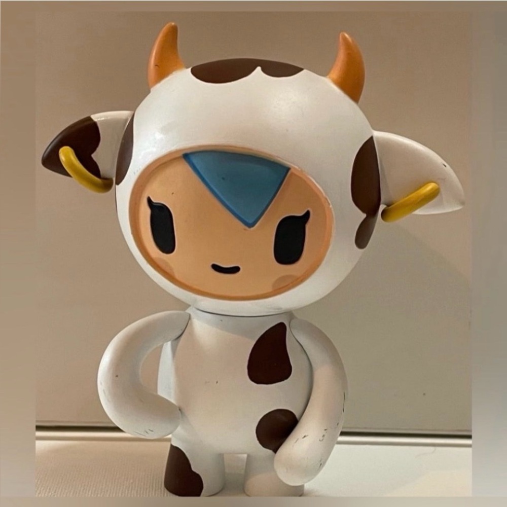 Rare Y2K Tokidoki Moofia Mozzerella 6" Vinyl Action Figure Toy Strangeco 2006